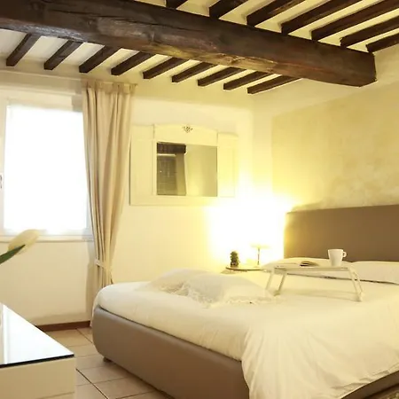 Comecasatua - Il Vicoletto Apartment *