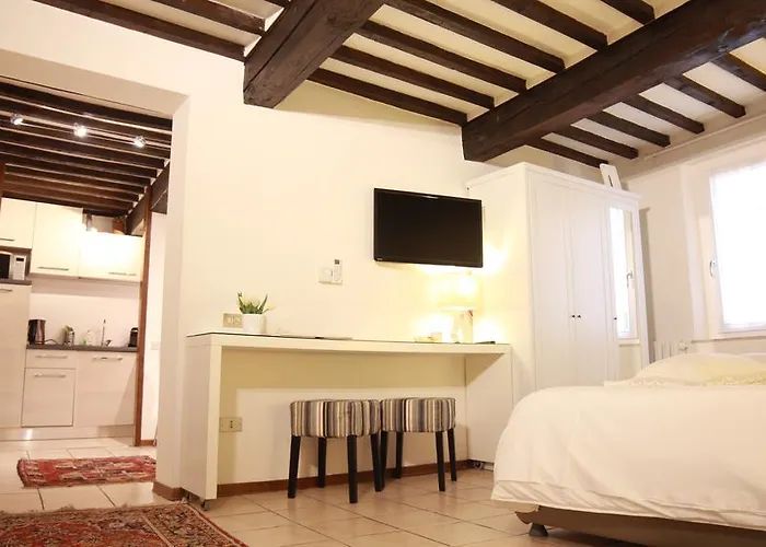 Comecasatua - Il Vicoletto Apartman Verona